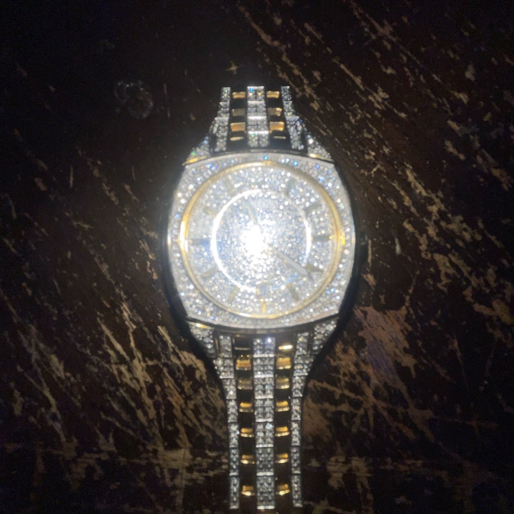 MEN BULOVA WATCH - Picture 3 of 7